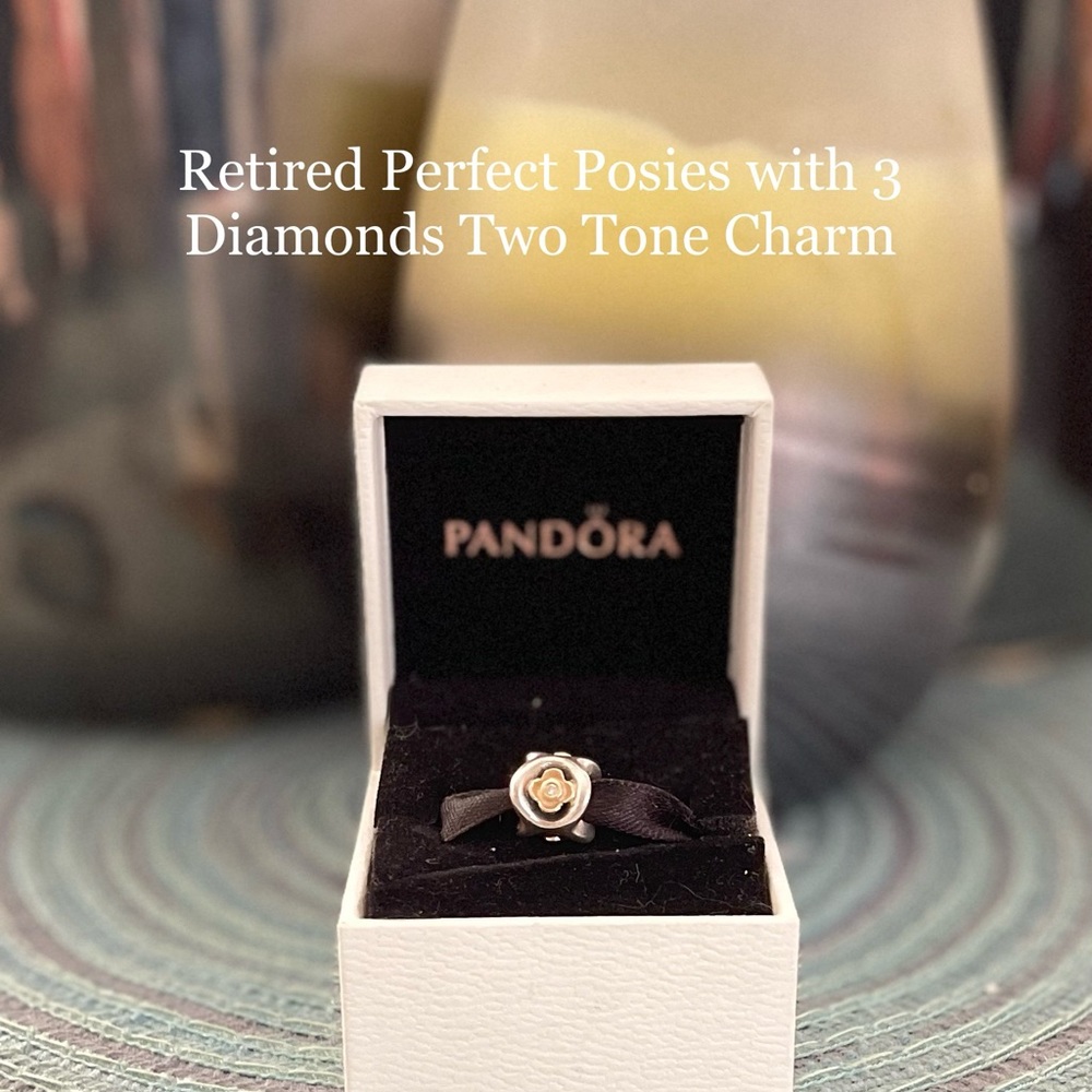Pandora Perfect Posey Charm